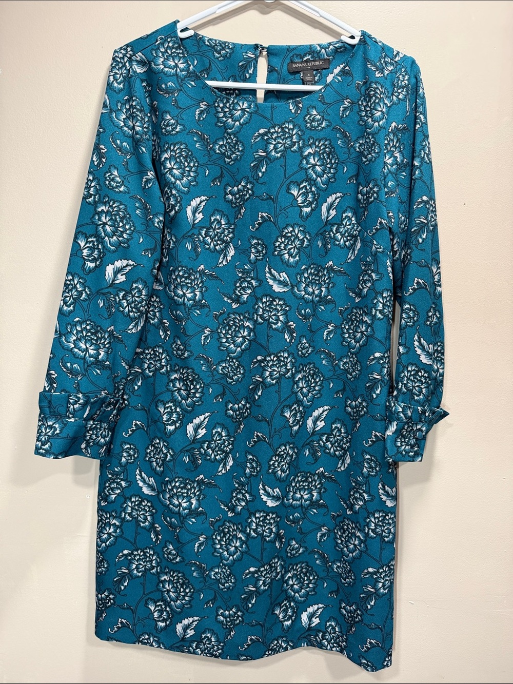 Banana Republic shift dress size 4